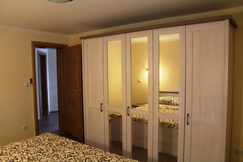 Apartment Sax Єзера Екстер'єр фото
