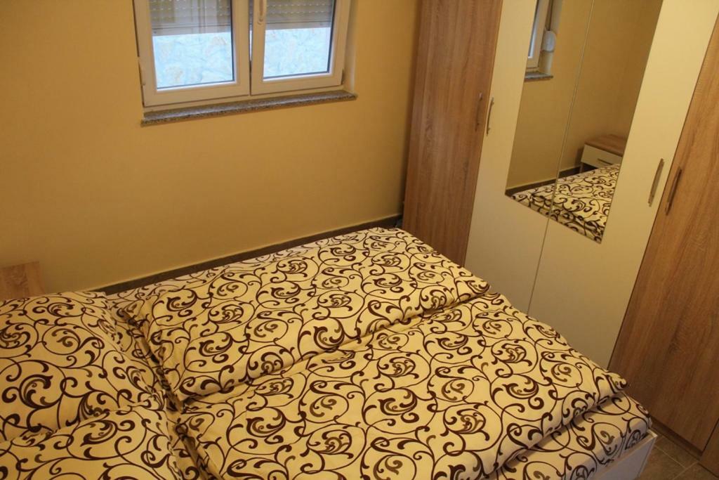 Apartment Sax Єзера Екстер'єр фото